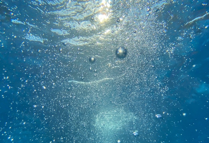 バブル スプレー 水に関連する音 フリー音素材
